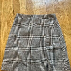Classic Plaid Skirt - Black and White